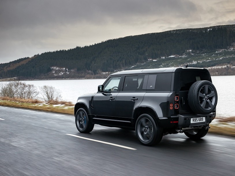 Land Rover Defender Estate 5.0 P525 110 5dr Auto