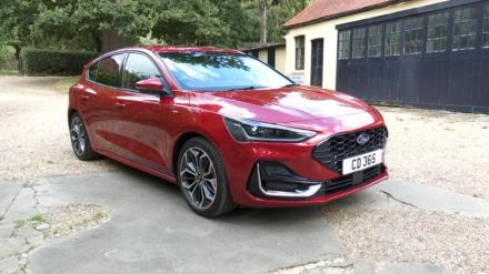 Ford Focus Hatchback 1.0 EcoBoost Hybrid mHEV ST-Line X 5dr