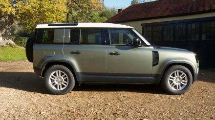 Land Rover Defender Estate 5.0 P425 X 110 5dr Auto