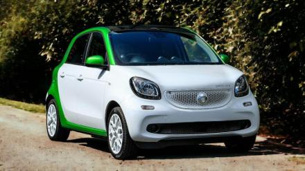 Smart Forfour Electric Hatchback 60kW EQ Exclusive 17kWh 5dr Auto [22kWch]