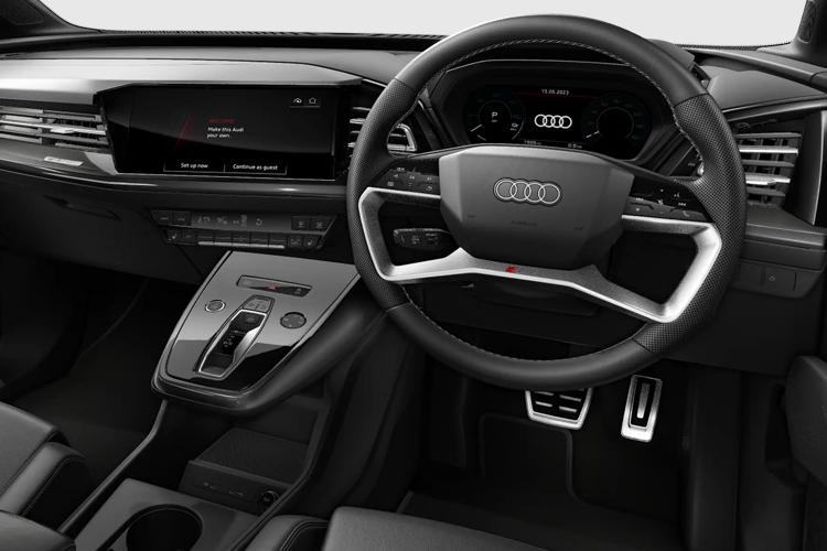 3392275 250kW 55 Quattro 82kWh S Line 5dr Auto [Lth/Tech]