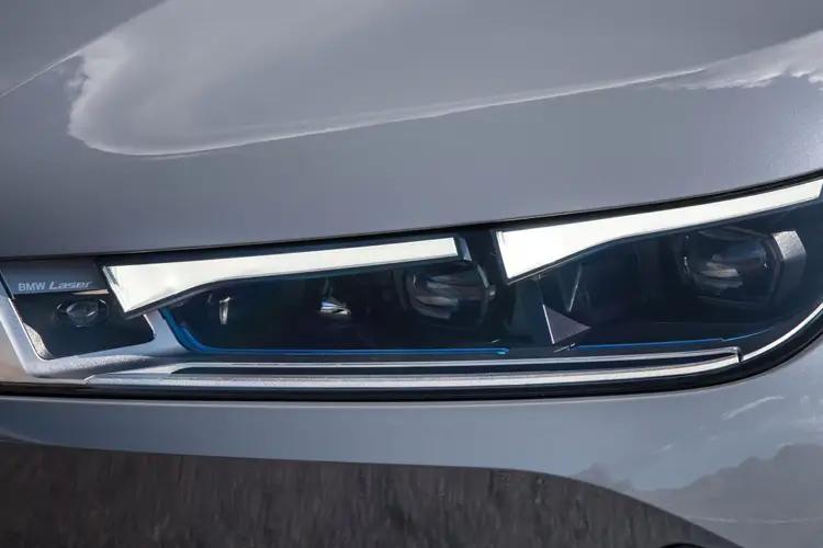 3438590 240kW xDrive40 M Sport 76.6kWh 5dr Auto [22kWCh]