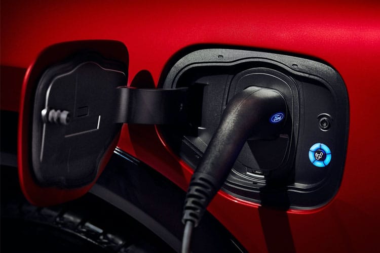 3455498 203kW Premium 88kWh RWD 5dr Auto