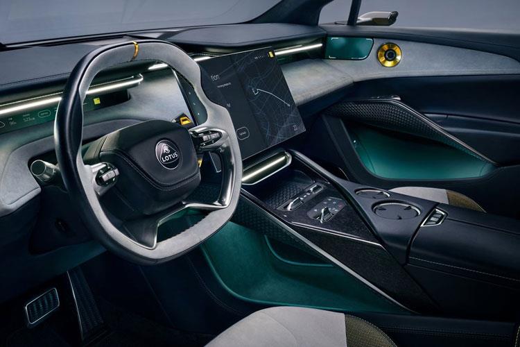 3445439 450kW 600 GT 112kWh 5dr Auto