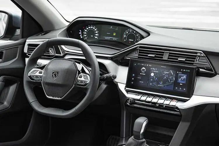 3441988 158KW Allure 58kWh 5dr Auto