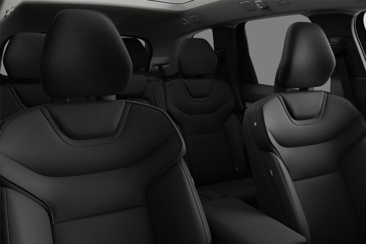 3453204 300kW Twin Motor Ultra 111kWh 5dr Auto