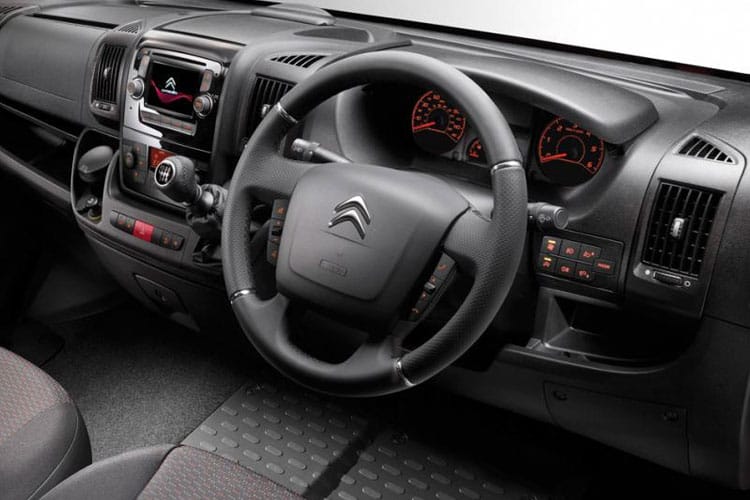 3438286 200kW 110kWh H2 Van Enterprise Auto [22kW]