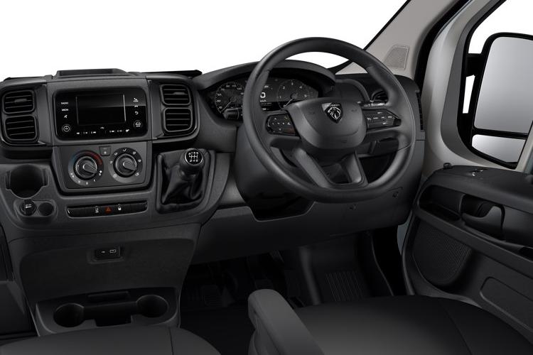 3438300 205kW 110kWh H3 Van Professional Auto [22kW]