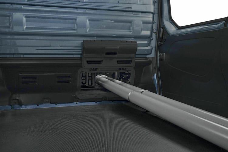 3447752 LH30 Blue dCi 150 High Roof Advance [Safety] Van